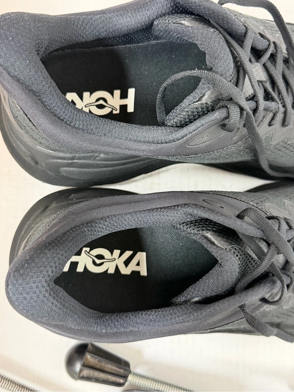 HOKA BONDI 9 1162013 BBLC RUNNING SHOES MEN'S SIZE 12 2E ( WIDE )